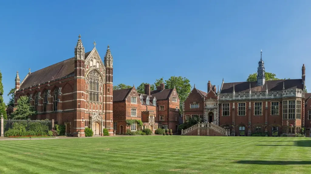 Oscar Wilde's Oxford Student Days: Life, Influence & Academic Journey