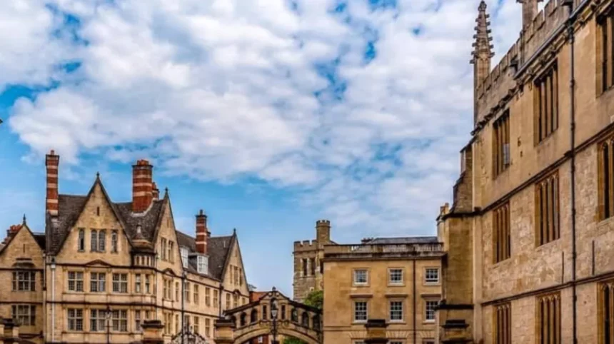 College Barge Traditions on the River