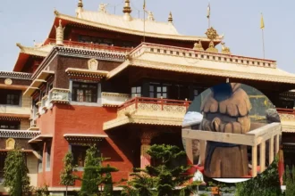 New Monk Mascot Installed in Abingdon, 2026