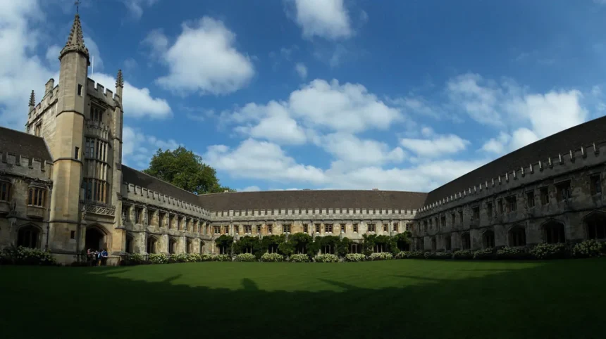 Oscar Wilde's Oxford student days