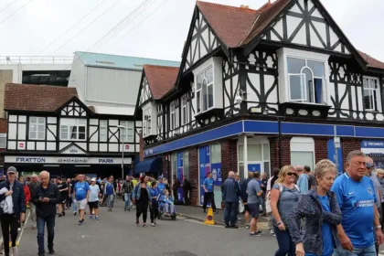 Portsmouth vs Oxford How Do Their Transport and Parking Policies Compare