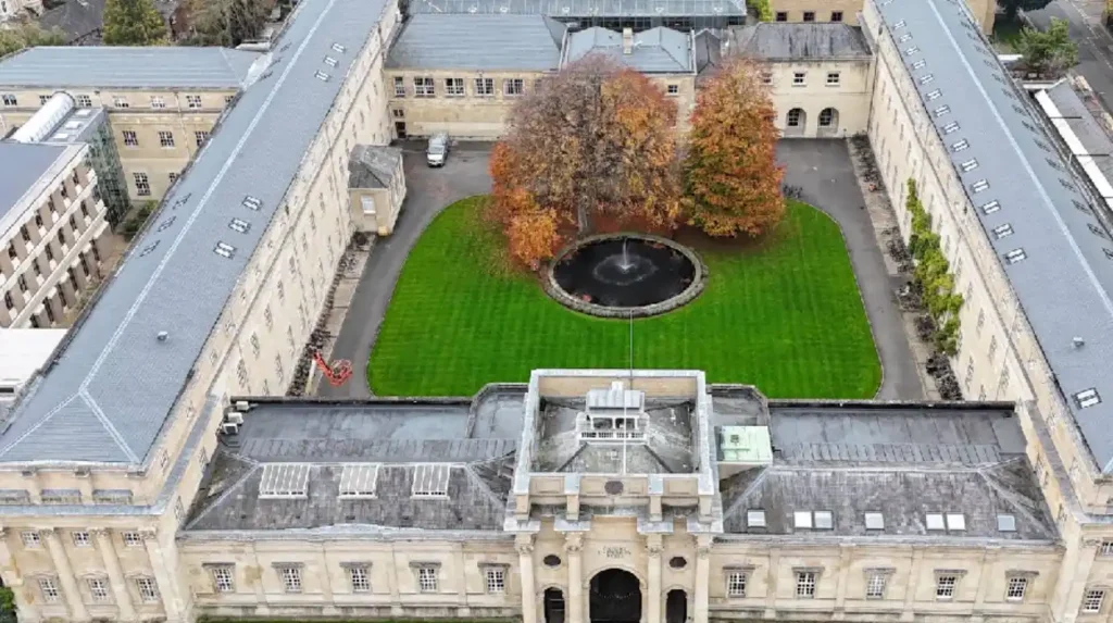 What Is Oxford University Press? Historical Impact and Global Publishing Legacy