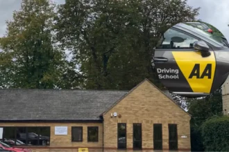 Oxford driving instructors split over DVSA booking ban for 2026