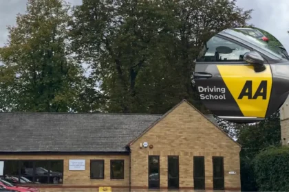 Oxford driving instructors split over DVSA booking ban for 2026