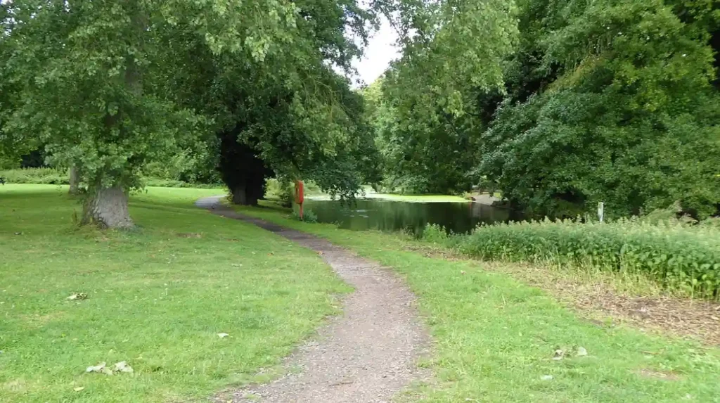 University Parks Nature Trail in Oxford? Complete Guide 