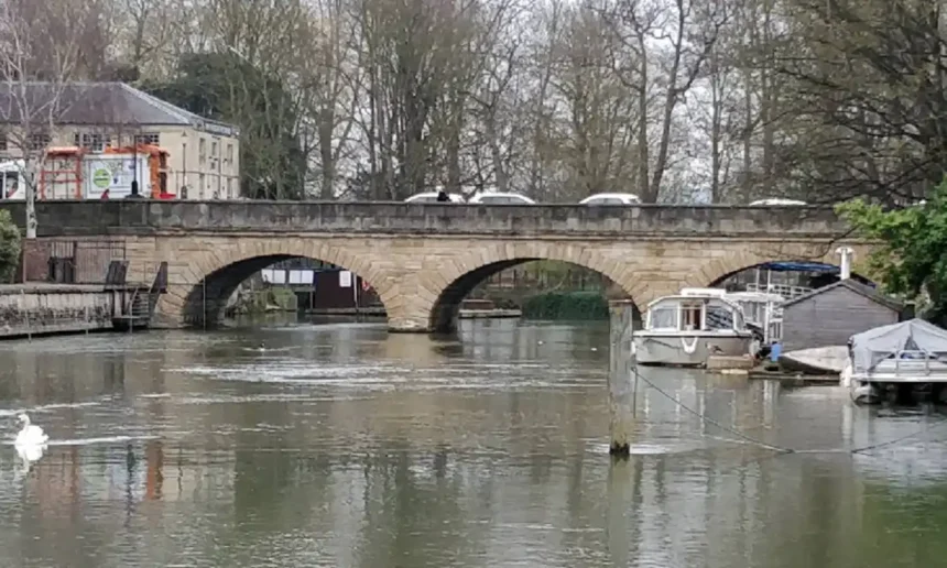What Is The History Behind Folly Bridge Oxford