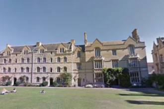 What Is the University of Oxford and Why Is It Famous