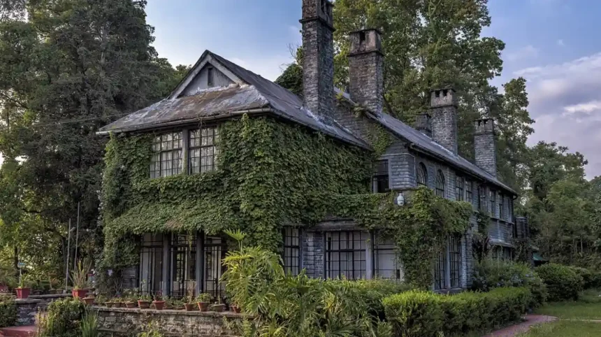 Why Are Boutique Hotels in Historic Buildings Shaping the Future of Luxury Travel