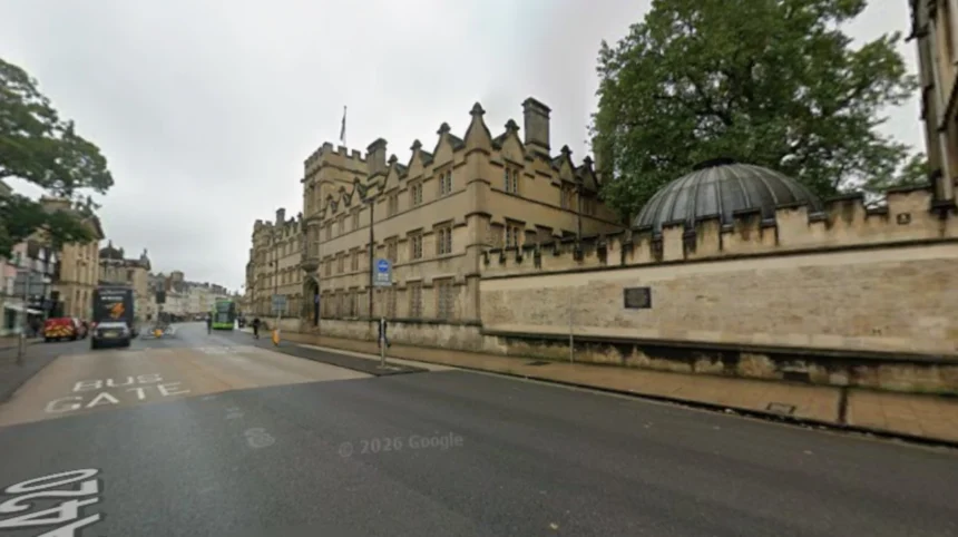 Why Visit High Street Independent Boutiques in Oxford for Shopping