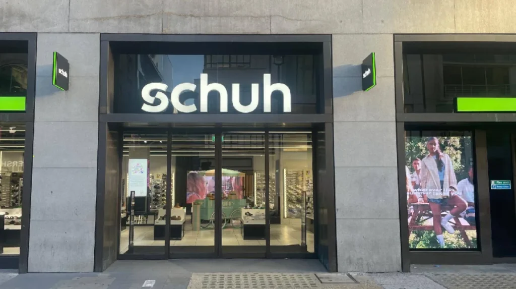 Why Did Shein Choose Oxford Street for Its Physical Retail Strategy