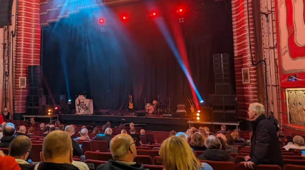 Is Miss Saigon Oxford the Greatest Musical Production of the Decade