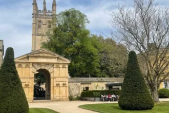 What Are the Top Historical and Cultural Attractions in Oxford