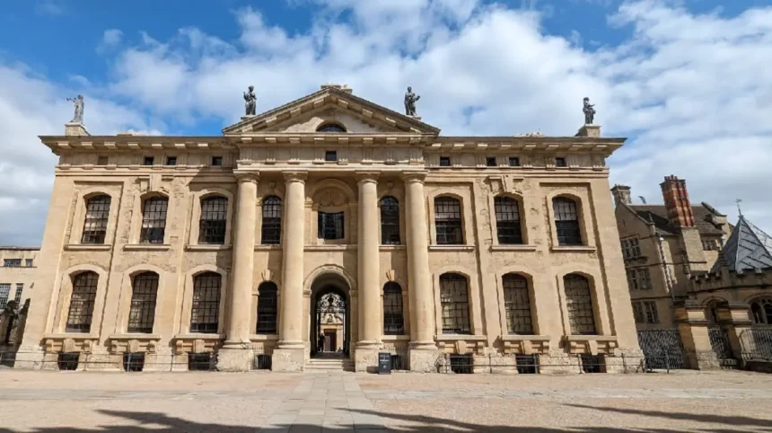 What is the Historical and Architectural Significance of the Oxford Clarendon Building