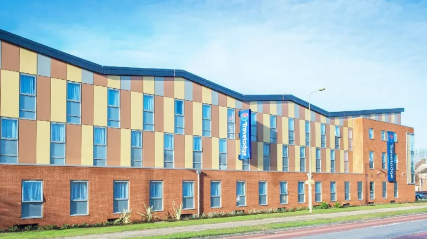 What is the Location and Accessibility of Travelodge Oxford Abingdon Road Hotel Oxford