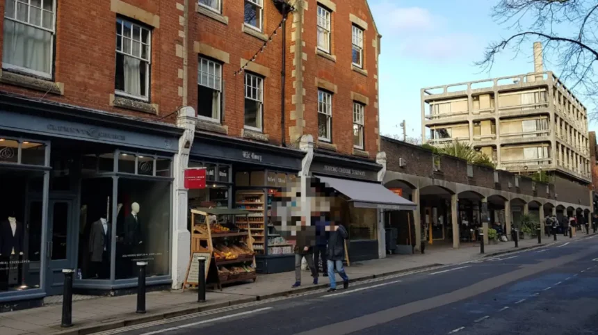 Why is Little Clarendon Street Oxford a Major Cultural and Historical Destination