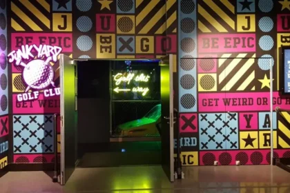 Complete Junkyard Golf Guide at Westgate Shopping Centre, Oxford