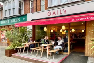 Gail's Bakery Advertises New Jobs in Westgate Oxford 2026