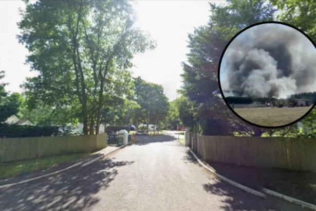 Massive Fire Destroys Oaks Caravan Park: Fyfield Wick 2026