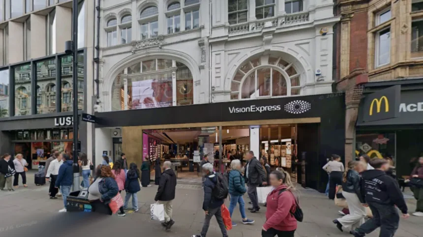 Complete Guide to Vision Express Services on Oxford Street