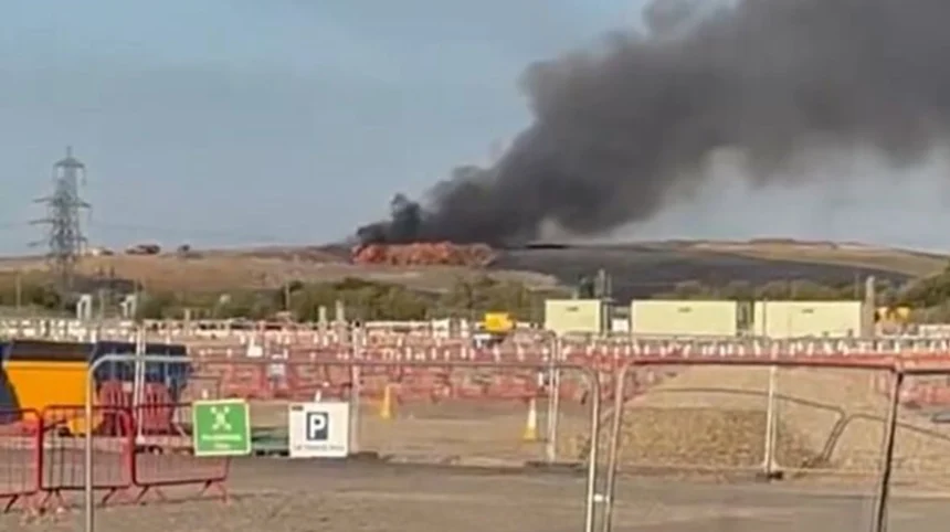 Oxfordshire Landfill Fire Brings Eight Fire Crews to Scene
